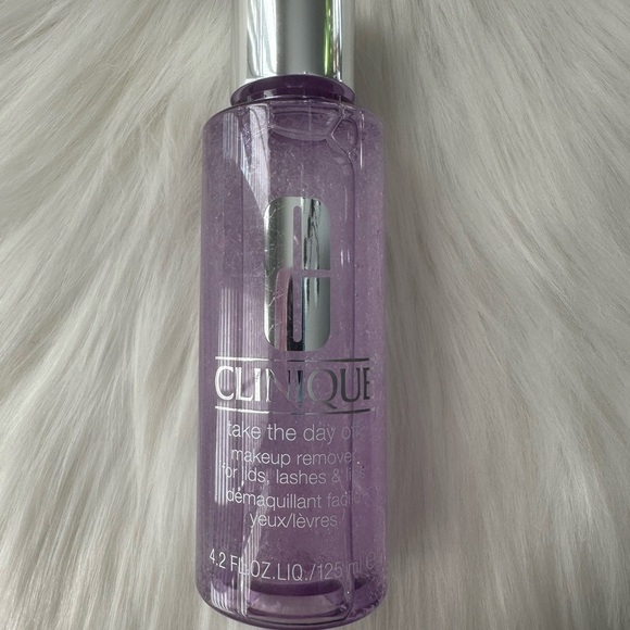 Clinique Take The Day Off Makeup Remover – 4.2 fl oz / 125 ml - Picture 7 of 7